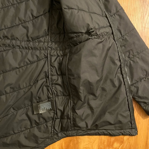 The North Face Women's Black Hooded Jacket - Picture 7 of 8
